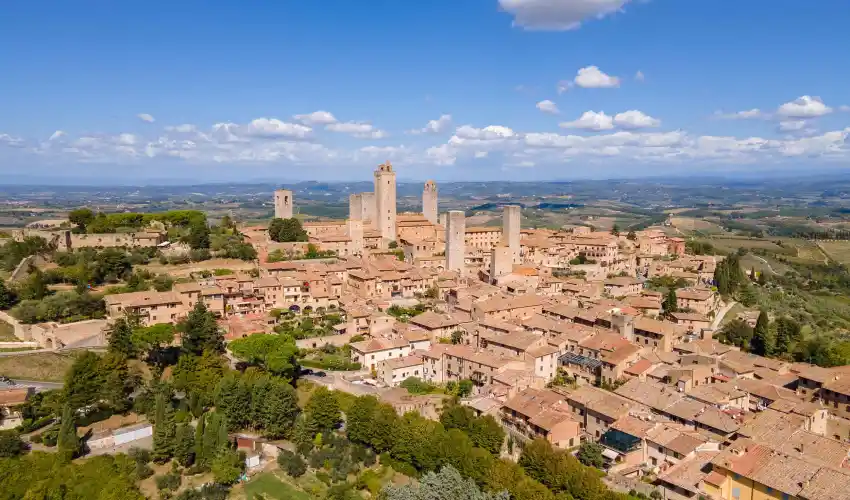 San Gimignano واقع در Tuscany